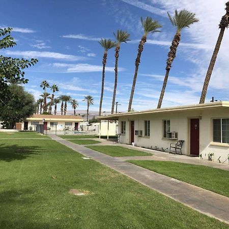 Western Sands Motel Indio Kültér fotó